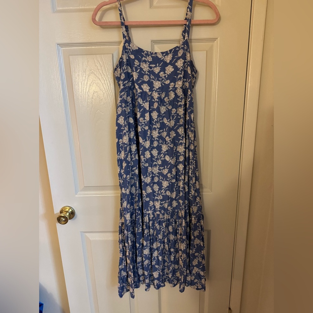 Carly Jean Los Angeles Blue Floral Maxi Dress